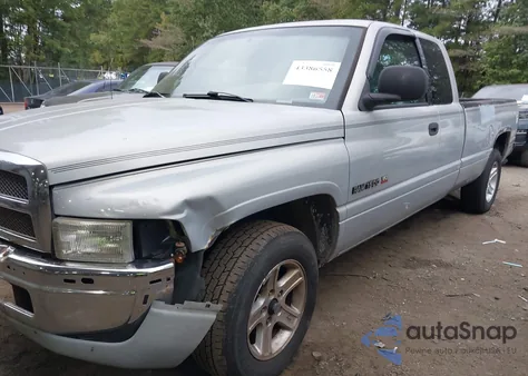 1999 Dodge Ram 1500 St из США, поврежденный, VIN 3B7HC13Y4XG218031